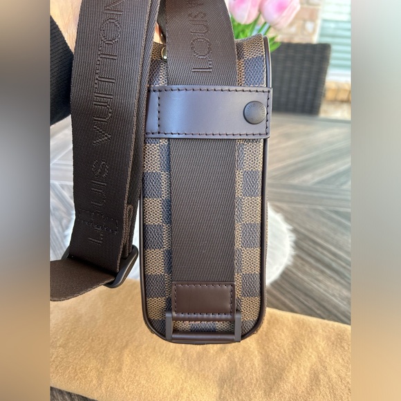 Louis Vuitton Damier Ebene OLAV PM Messenger Bag - Picture 12 of 16